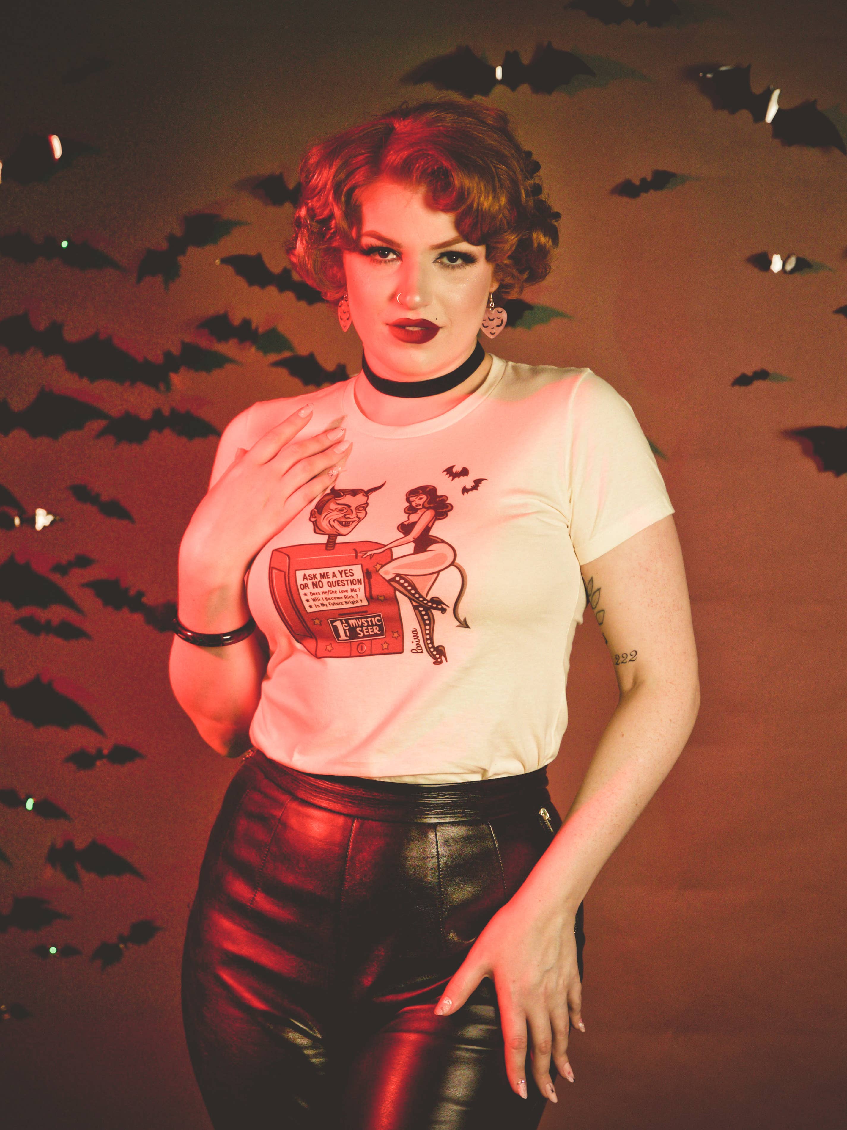 Devil's Fortune Fitted Tee in Ivory