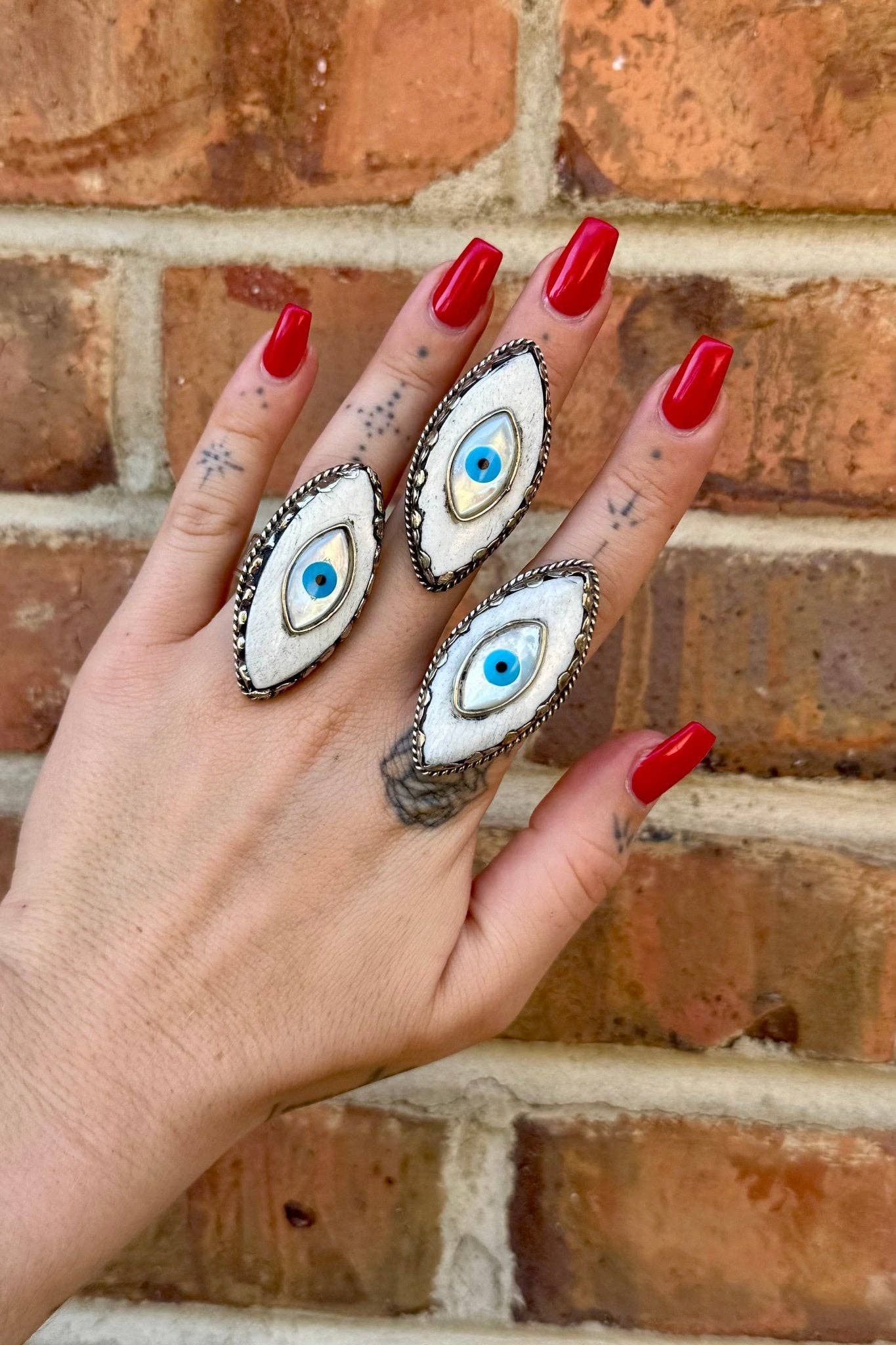 Eye See You Carved Ring