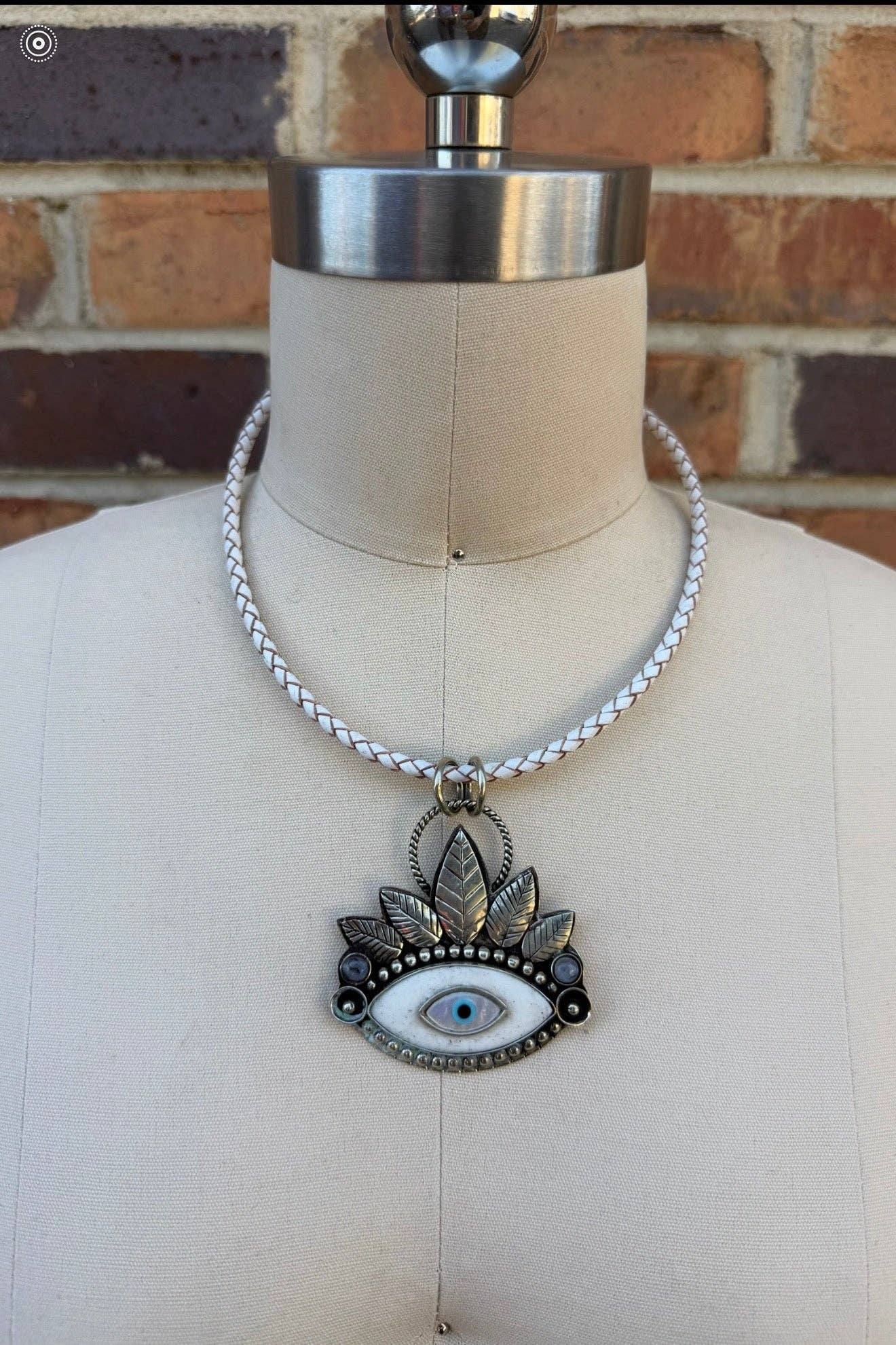 Eye Choker Necklace