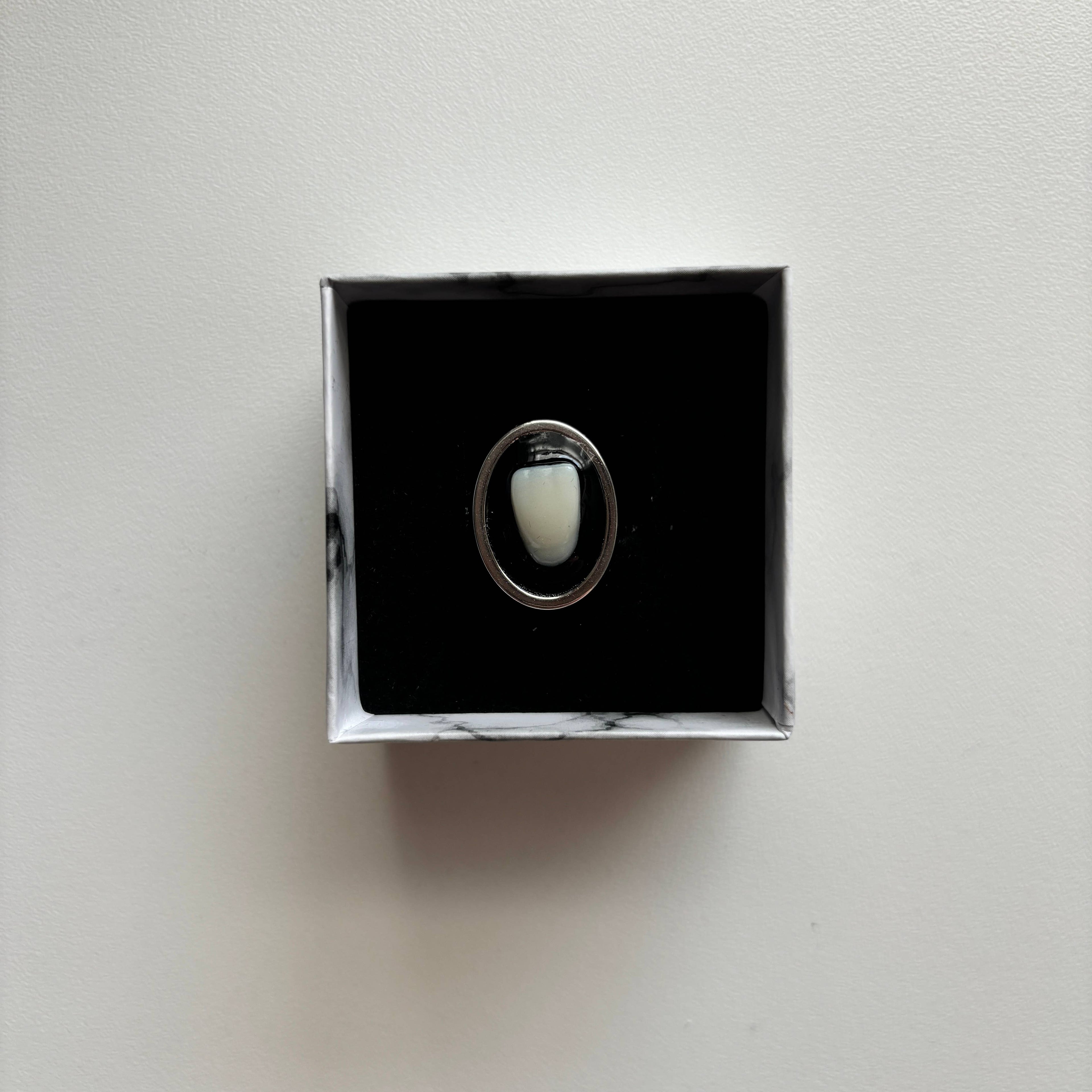 Oddity Ring - Resin Human Tooth Large Incisor