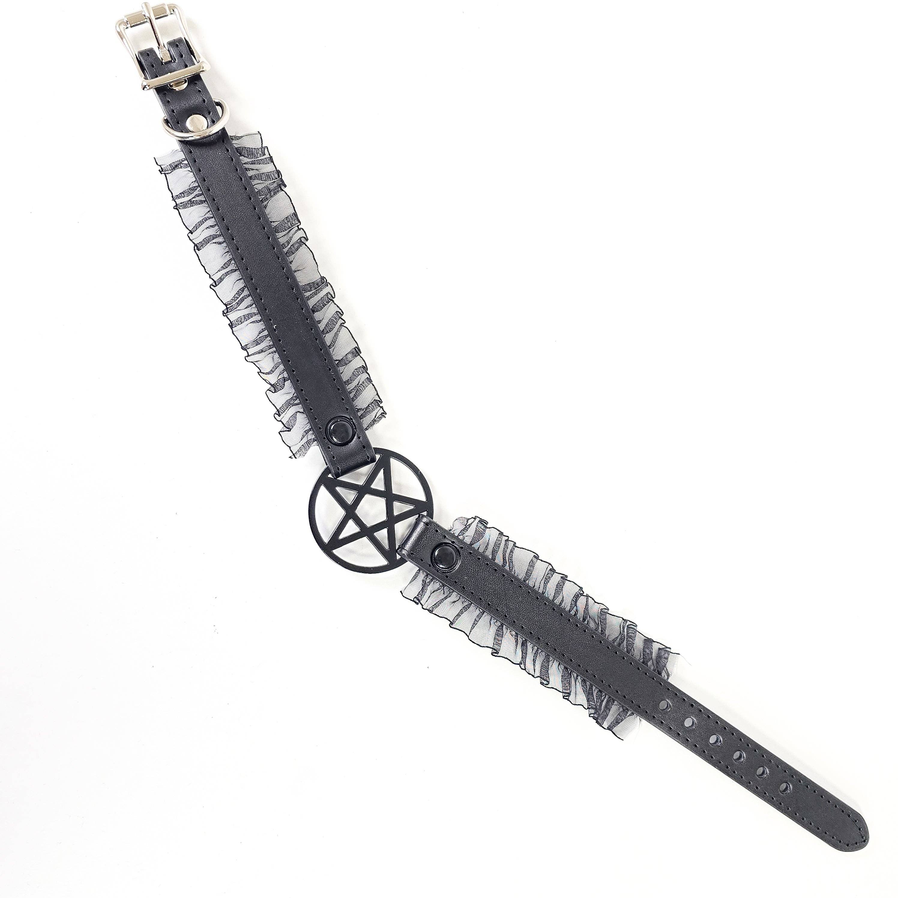 FCK130 PENTAGRAM LACE TRIM GOTH COLLAR